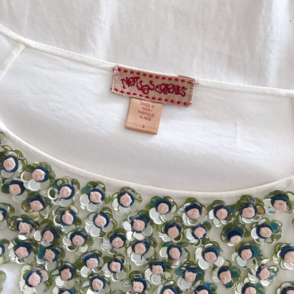 Anthropologie Not So Serious Sequin Flower Top - Picture 6 of 6